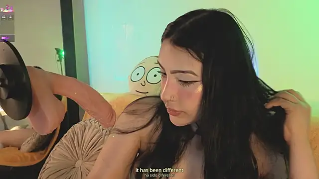 ashlynnlowe  online show from 03/05/26, 10:16