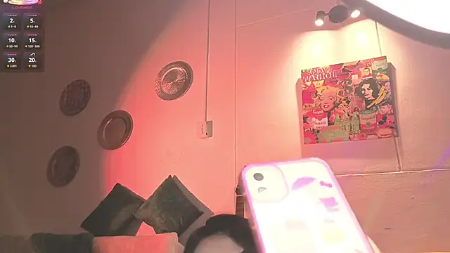 ashlynnlowe  online show from 09/17/25, 08:33