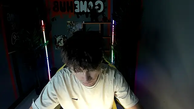 Snapshot of JonnyDarka chatting on 09/26/25, 11:06 JonnyDarka online show from 09/26/25, 11:06