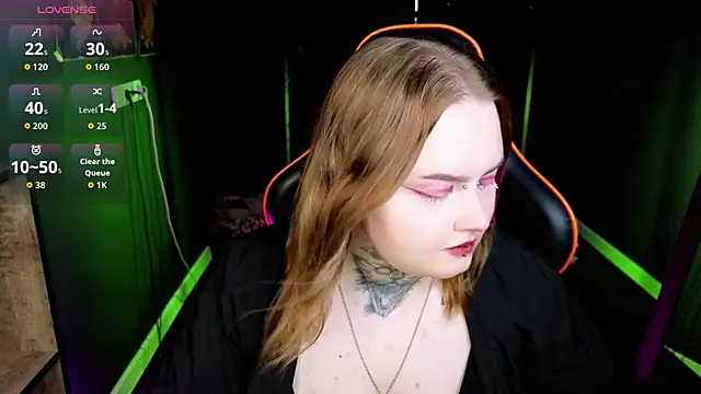 Alice Linger online show from 09/16/25, 03:13