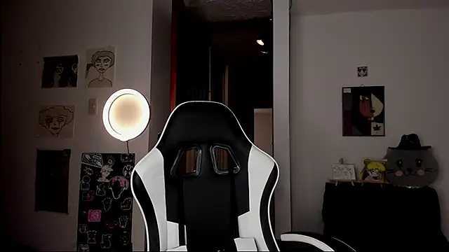 guynextdo0r online show from 10/07/25, 09:10