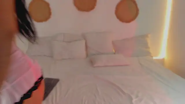 AliisonWells online show from 11/12/25, 09:18