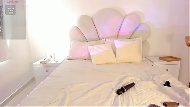 AliisonWells online show from 04/05/26, 08:37