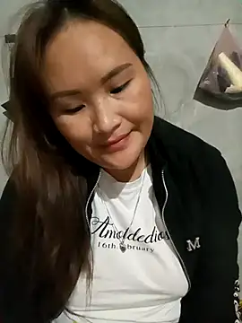 Tamara-a online show from 11/02/25, 03:50