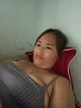 Tamara-a online show from 10/24/25, 02:54