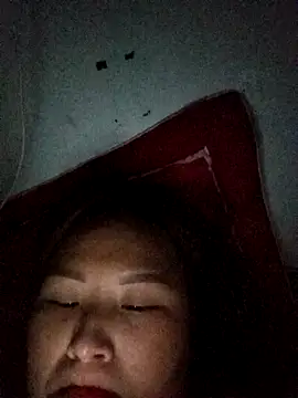 Tamara-a online show from 11/30/25, 02:51