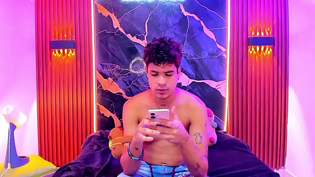 Lucky boys  X online show from 02/26/26, 11:54