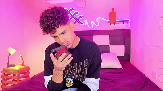 Lucky boys  X online show from 10/24/25, 12:37