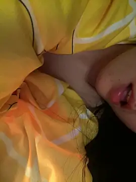 Snapshot of ruiki666 chatting on 03/20/26, 04:08 ruiki666 online show from 03/20/26, 04:08