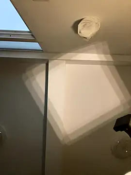 Snapshot of ruiki666 chatting on 11/30/25, 01:01 ruiki666 online show from 11/30/25, 01:01