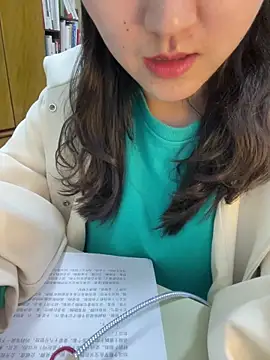 Snapshot of ruiki666 chatting on 10/16/25, 03:20 ruiki666 online show from 10/16/25, 03:20