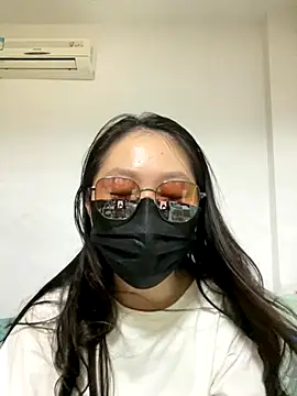 Snapshot of ruiki666 chatting on 09/17/25, 11:12 ruiki666 online show from 09/17/25, 11:12