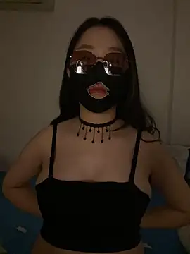 Snapshot of ruiki666 chatting on 09/20/25, 03:17 ruiki666 online show from 09/20/25, 03:17