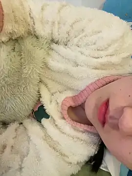 Snapshot of ruiki666 chatting on 12/16/25, 02:38 ruiki666 online show from 12/16/25, 02:38