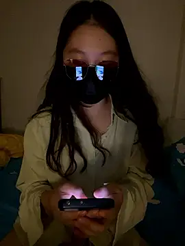 Snapshot of ruiki666 chatting on 09/18/25, 03:15 ruiki666 online show from 09/18/25, 03:15