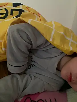 Snapshot of ruiki666 chatting on 03/03/26, 03:35 ruiki666 online show from 03/03/26, 03:35