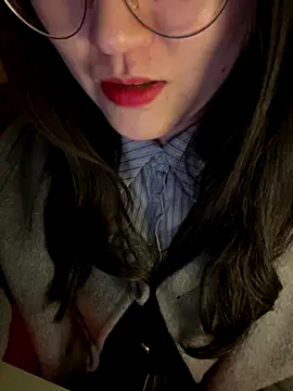 Snapshot of ruiki666 chatting on 12/15/25, 01:28 ruiki666 online show from 12/15/25, 01:28