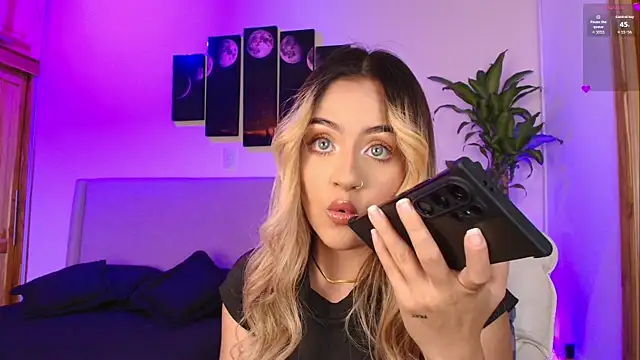 MaryMoon  online show from 12/05/25, 12:54