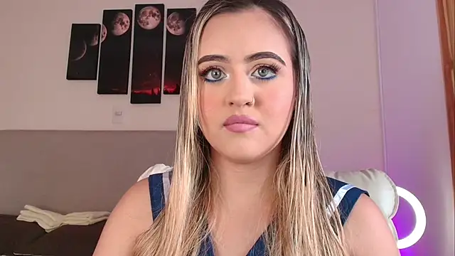 MaryMoon  online show from 04/03/26, 08:15