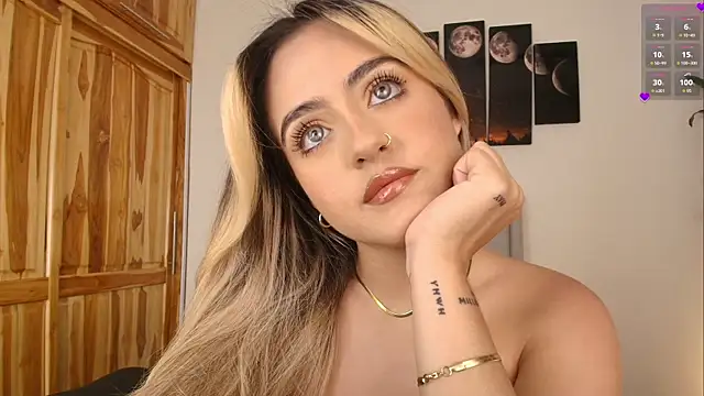 MaryMoon  online show from 11/23/25, 01:26