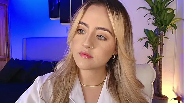 MaryMoon  online show from 11/15/25, 02:37