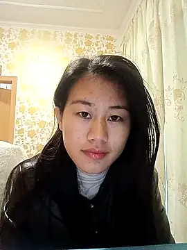 Snapshot of luy-xinh02 chatting on 11/03/25, 12:16 luy-xinh02 online show from 11/03/25, 12:16