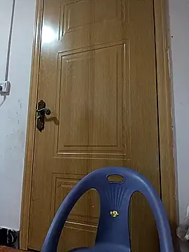 luy-xinh02 online show from 11/15/25, 03:49