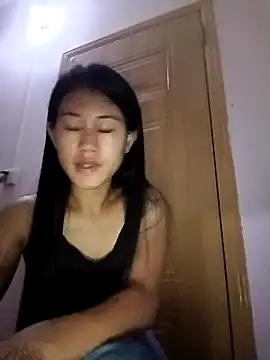 Snapshot of luy-xinh02 chatting on 09/29/25, 02:34 luy-xinh02 online show from 09/29/25, 02:34