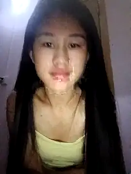 Snapshot of luy-xinh02 chatting on 10/08/25, 09:59 luy-xinh02 online show from 10/08/25, 09:59