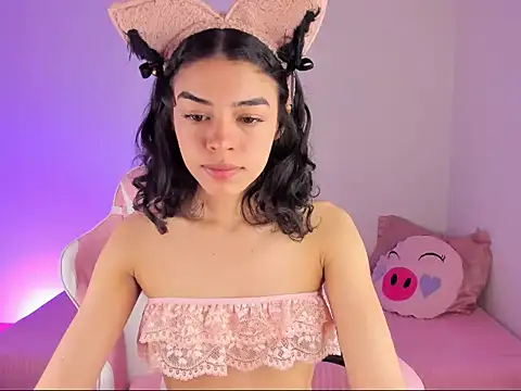 maddy parker   online show from 10/09/25, 07:47