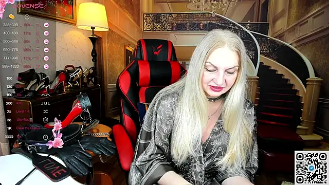 Nina Devillle online show from 03/23/26, 11:37