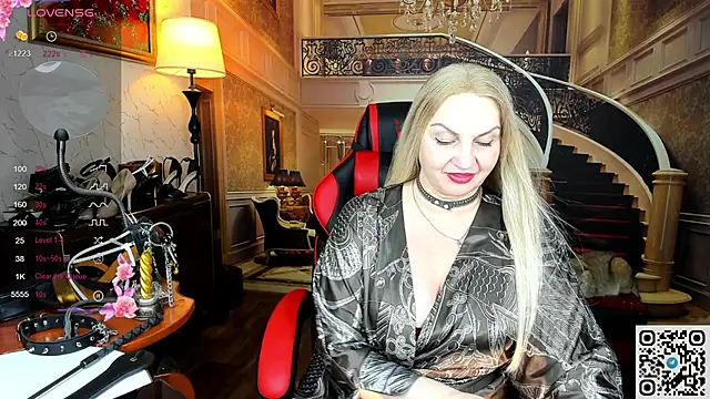 Nina Devillle online show from 04/23/26, 07:59