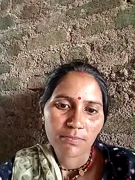 Snapshot of Suman_ji1 chatting on 09/17/25, 06:37 Suman ji1 online show from 09/17/25, 06:37