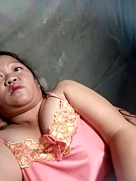 riso-00 online show from 11/07/25, 02:54