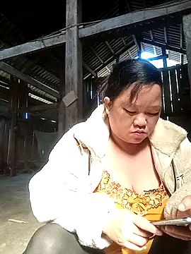 riso-00 online show from 12/19/25, 04:16