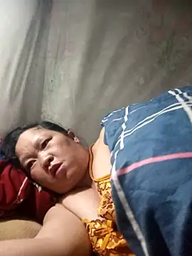 riso-00 online show from 12/19/25, 04:20