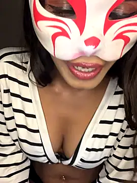 Snapshot of Mira_SL chatting on 11/29/25, 03:34 Mira SL online show from 11/29/25, 03:34