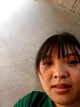Snapshot of SSexykute3456 chatting on 10/18/25, 12:12 SSexykute3456 online show from 10/18/25, 12:12