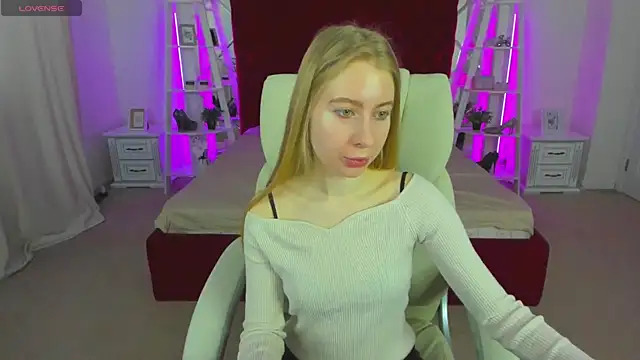 Alina Blonde online show from 04/16/26, 05:41