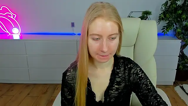 Alina Blonde online show from 03/14/26, 06:41