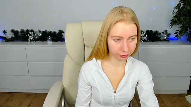 Alina Blonde online show from 01/11/26, 06:42