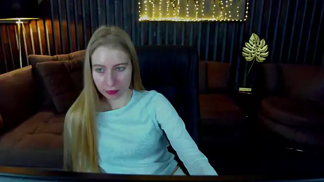 Alina Blonde online show from 03/21/26, 06:36