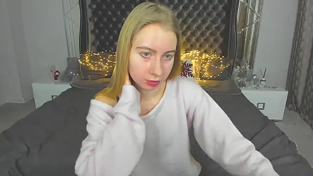 Alina Blonde online show from 01/17/26, 06:39