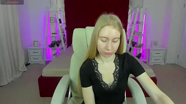 Alina Blonde online show from 05/09/26, 05:33