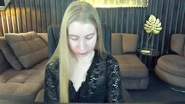 Alina Blonde online show from 03/28/26, 06:36