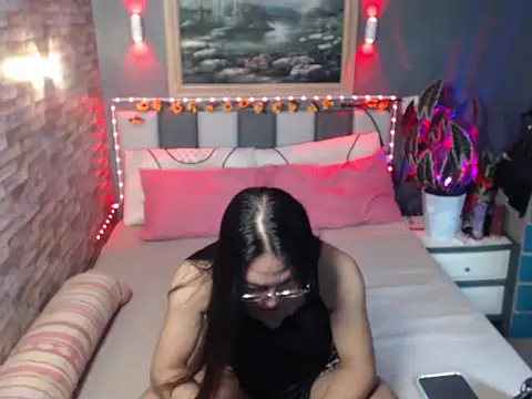 Sexymaturedmistress online show from 11/15/25, 03:10