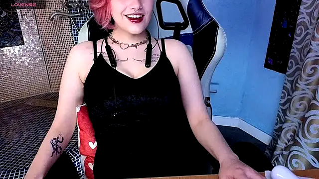 Eniferi online show from 02/19/26, 06:16