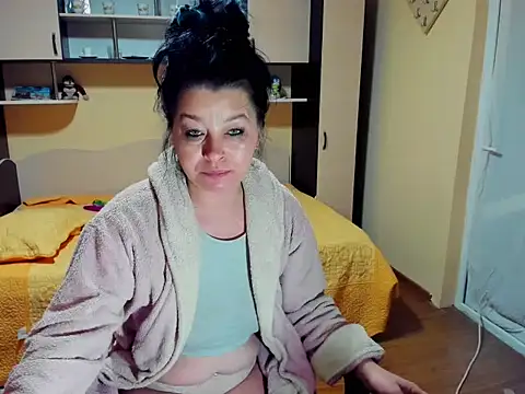 Soffy Skye online show from 04/04/26, 02:29