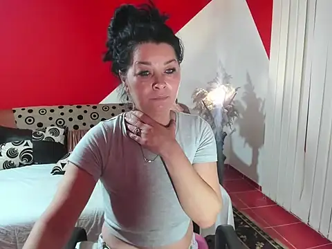 Soffy Skye online show from 12/03/25, 04:02