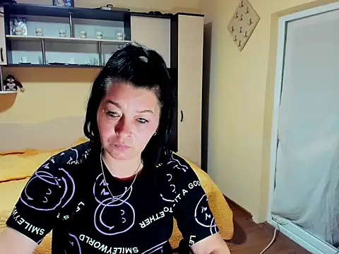 Soffy Skye online show from 05/11/26, 04:58